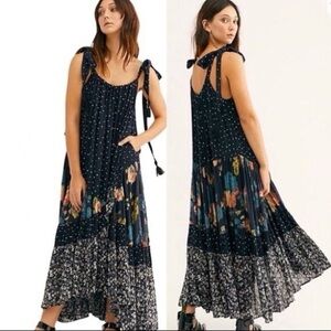 <3 Free People Maxi Dress Xs Size
